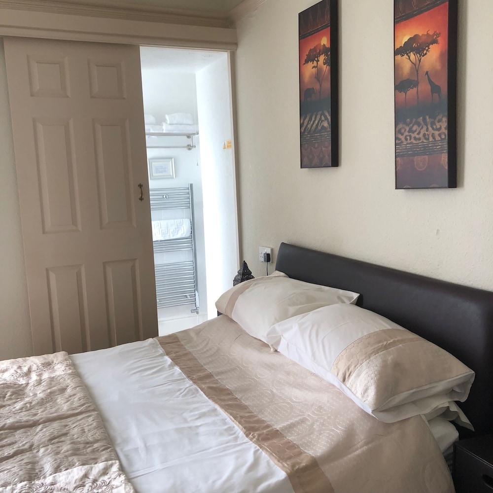Witchingham B&B Holyhead Εξωτερικό φωτογραφία
