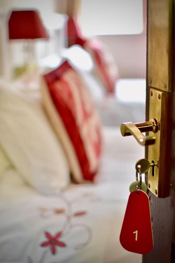 Witchingham B&B Holyhead Εξωτερικό φωτογραφία
