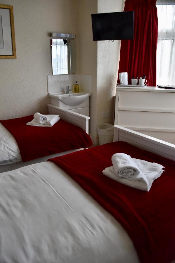 Witchingham B&B Holyhead Εξωτερικό φωτογραφία