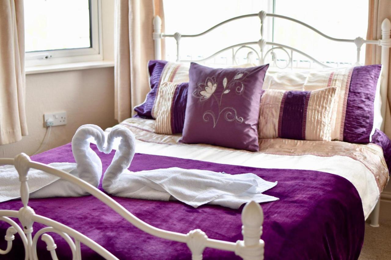 Witchingham B&B Holyhead Εξωτερικό φωτογραφία